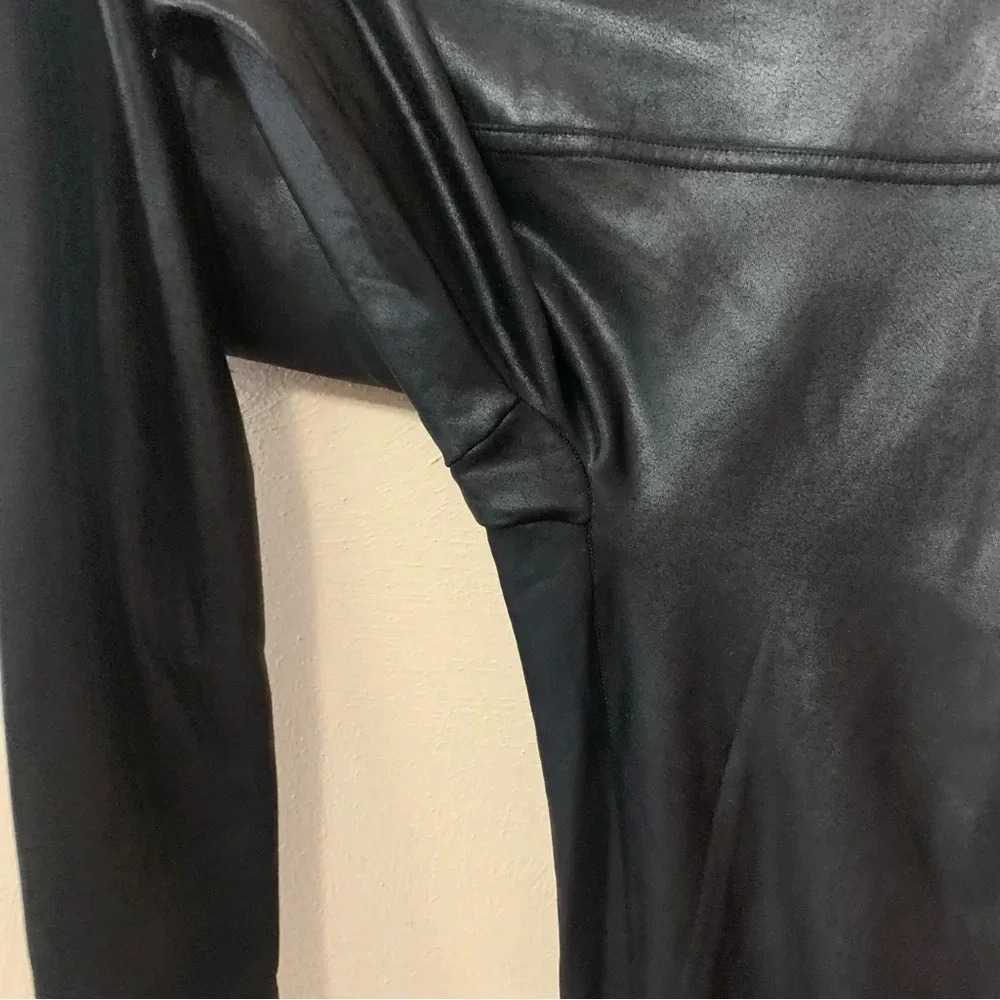 Spanx Faux Leather Leggings in Black Size Medium Petite - Picture 8 of 14